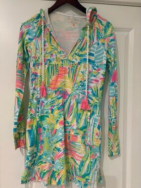 Lilly Pulitzer Women’s XXS lightweight terry cloth hoodedcoverup